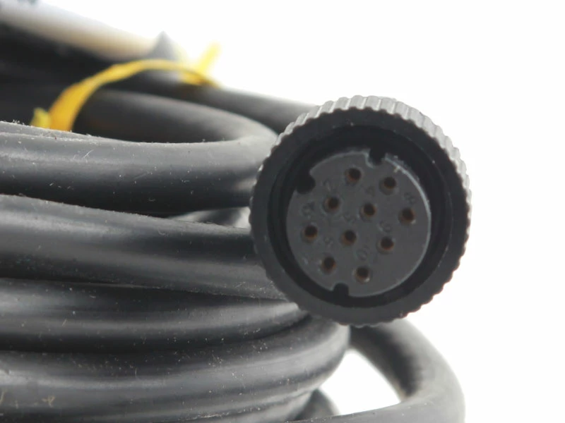 Furuno FCV-588 8.4'' Colour LCD Fishfinder With TM260 Transducer 1kW - Image 2